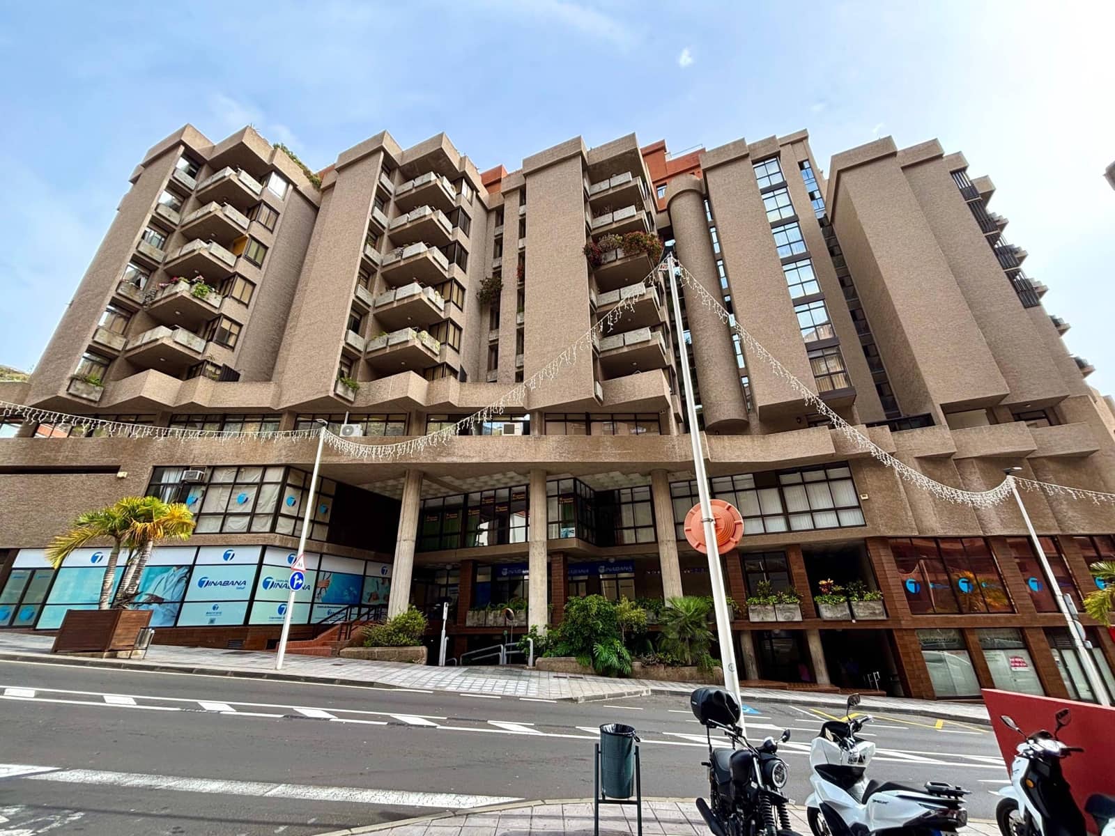 2 slaapkamer Appartement te huur in Santa Cruz de la Palma - € 1.500 (Ref: 9257293)