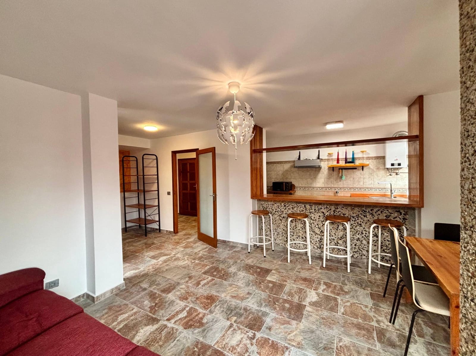 2 slaapkamer Appartement te huur in Santa Cruz de la Palma - € 1.500 (Ref: 9257293)