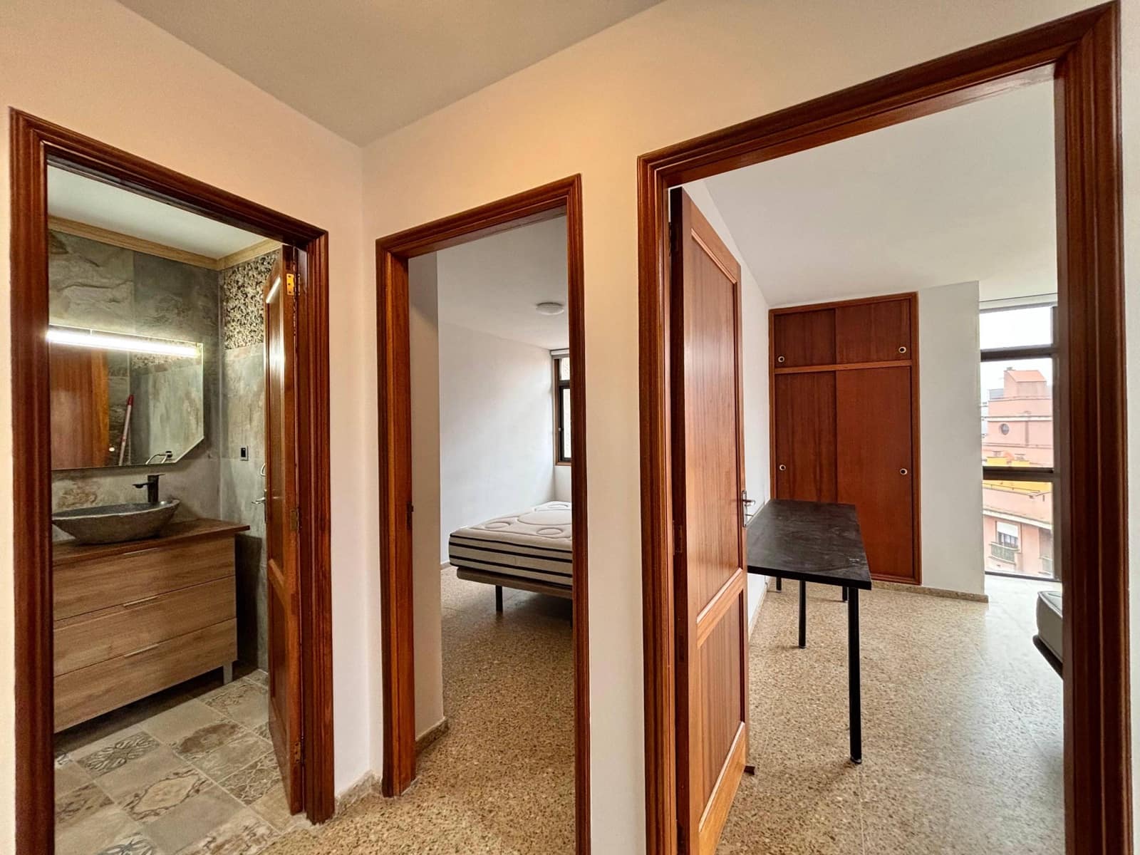 2 slaapkamer Appartement te huur in Santa Cruz de la Palma - € 1.500 (Ref: 9257293)