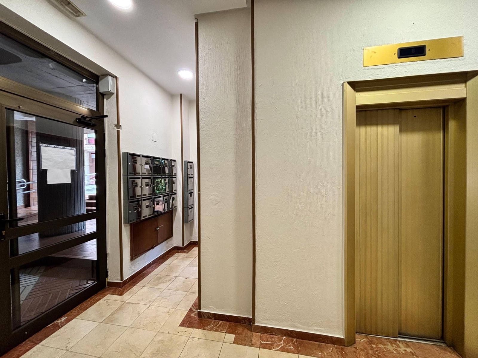 2 slaapkamer Appartement te huur in Santa Cruz de la Palma - € 1.500 (Ref: 9257293)