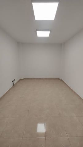 2 slaapkamer Kantoor te koop in Las Palmas de Gran Canaria - € 112.000 (Ref: 9257295)