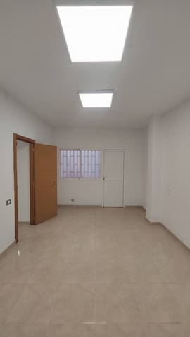 2 slaapkamer Kantoor te koop in Las Palmas de Gran Canaria - € 112.000 (Ref: 9257295)
