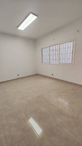 2 slaapkamer Kantoor te koop in Las Palmas de Gran Canaria - € 112.000 (Ref: 9257295)