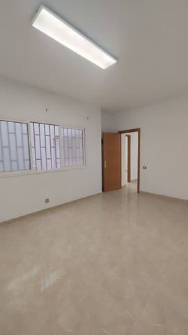 2 slaapkamer Kantoor te koop in Las Palmas de Gran Canaria - € 112.000 (Ref: 9257295)