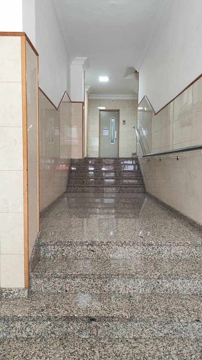 2 soveværelse Kontor til salg i Las Palmas de Gran Canaria - € 112.000 (Ref: 9257295)