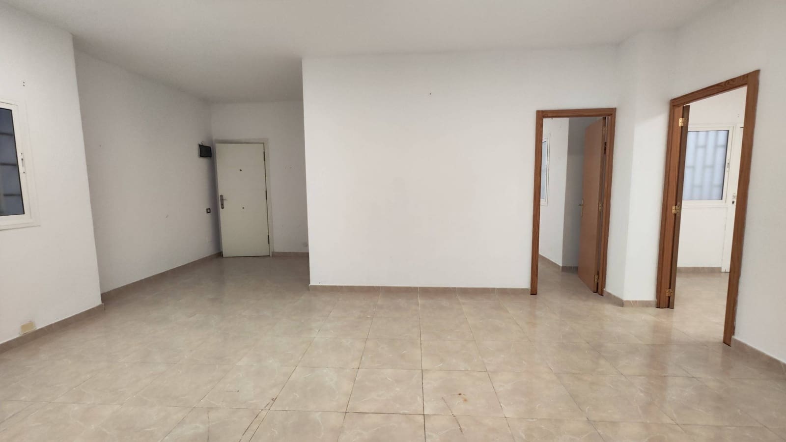 2 soveværelse Kontor til salg i Las Palmas de Gran Canaria - € 112.000 (Ref: 9257295)