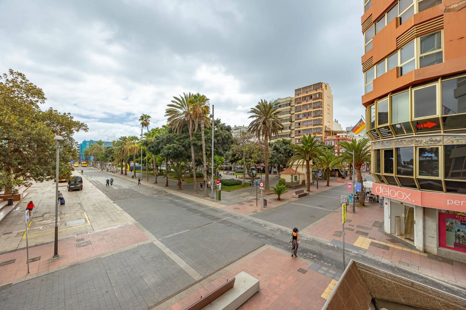 5 makuuhuone Toimisto vuokrattavana paikassa Las Palmas de Gran Canaria mukana 
autotalli - 4 000 € (Ref: 9262599)