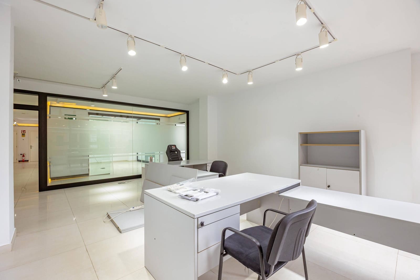 5 sovrum Kontor att hyra i Las Palmas de Gran Canaria med garage - 4 000 € (Ref: 9262599)