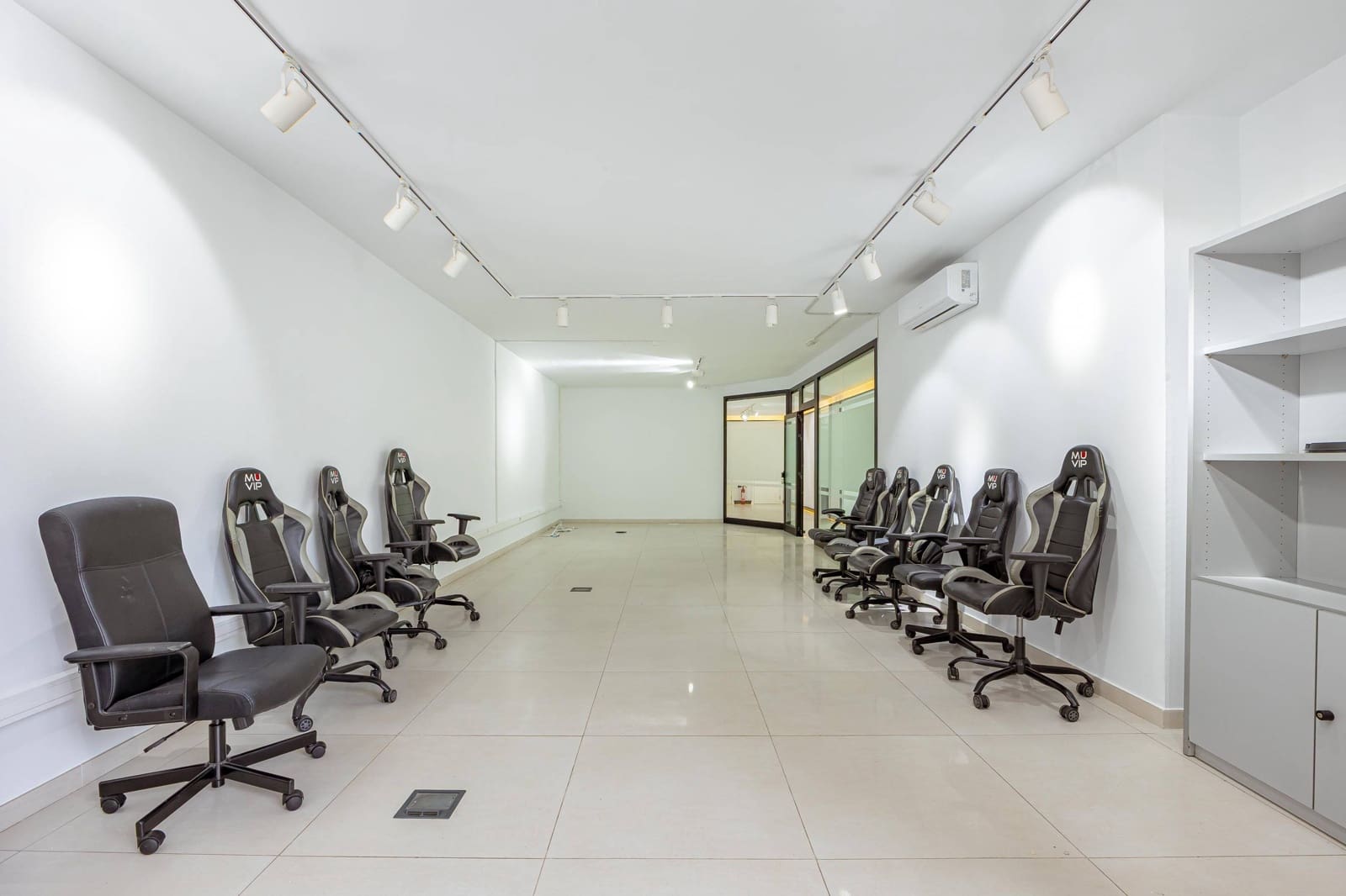 5 sovrum Kontor att hyra i Las Palmas de Gran Canaria med garage - 4 000 € (Ref: 9262599)