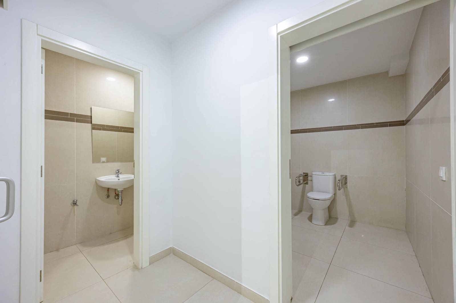 5 sovrum Kontor att hyra i Las Palmas de Gran Canaria med garage - 4 000 € (Ref: 9262599)