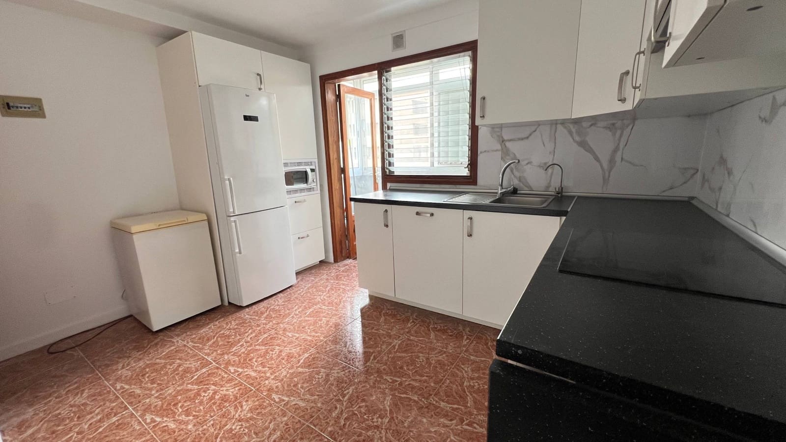 4 soveværelse Lejlighed til salg i Santa Cruz de Tenerife med garage - € 390.000 (Ref: 9264532)