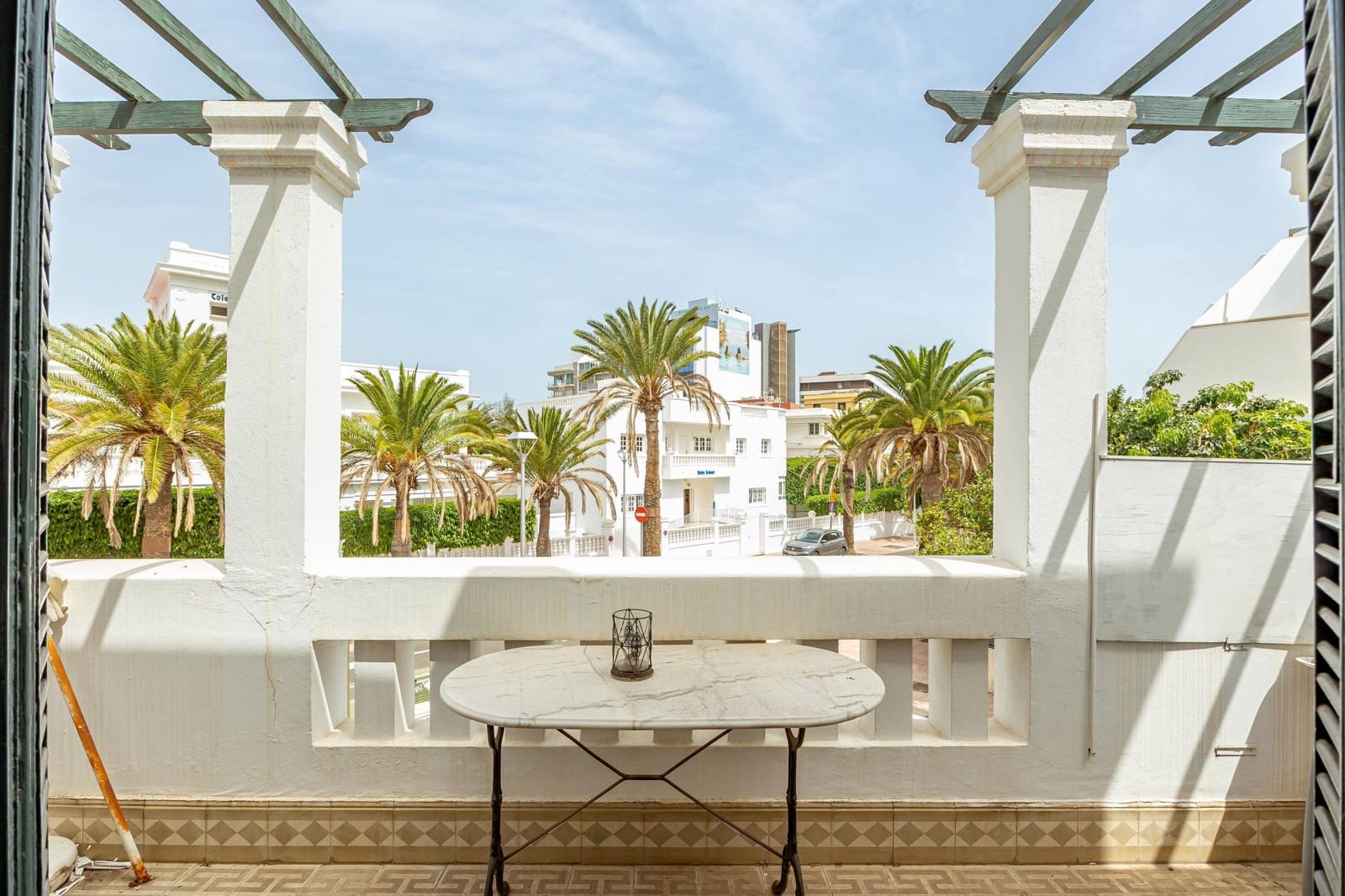 5 sypialnia Willa na sprzedaż w Las Palmas de Gran Canaria z garażem - 1 100 000 € (Ref: 9265393)