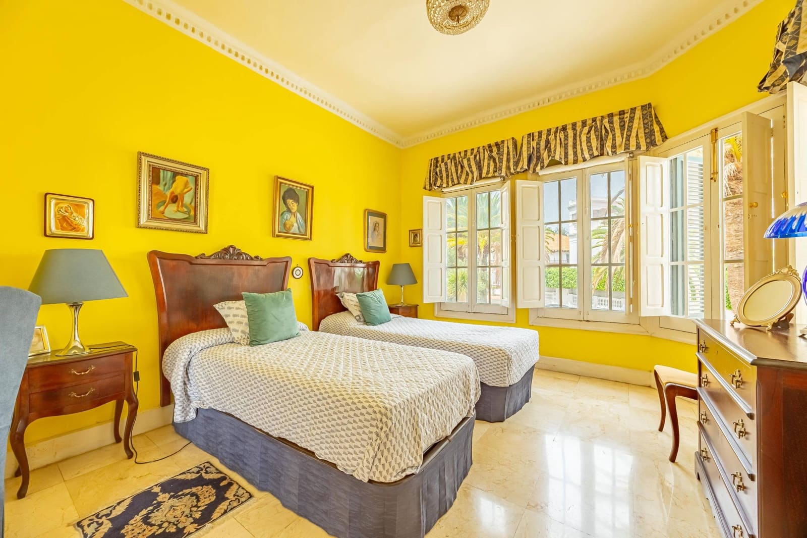 5 sypialnia Willa na sprzedaż w Las Palmas de Gran Canaria z garażem - 1 100 000 € (Ref: 9265393)