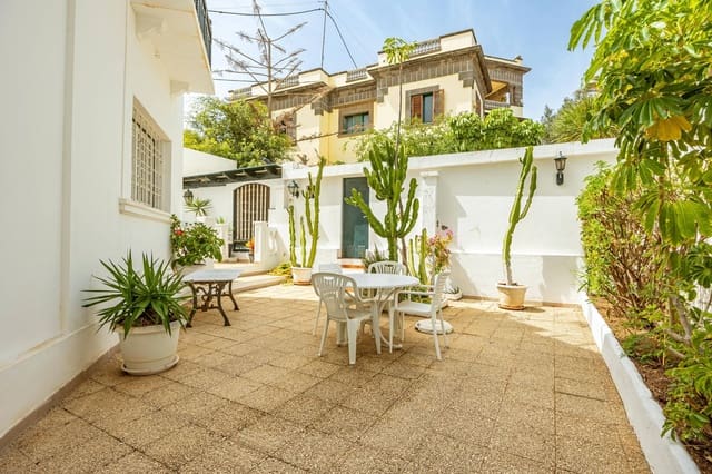 5 sypialnia Willa na sprzedaż w Ciudad Jardín, Las Palmas de Gran Canaria z garażem - 1 100 000 € (Ref: 9265393)