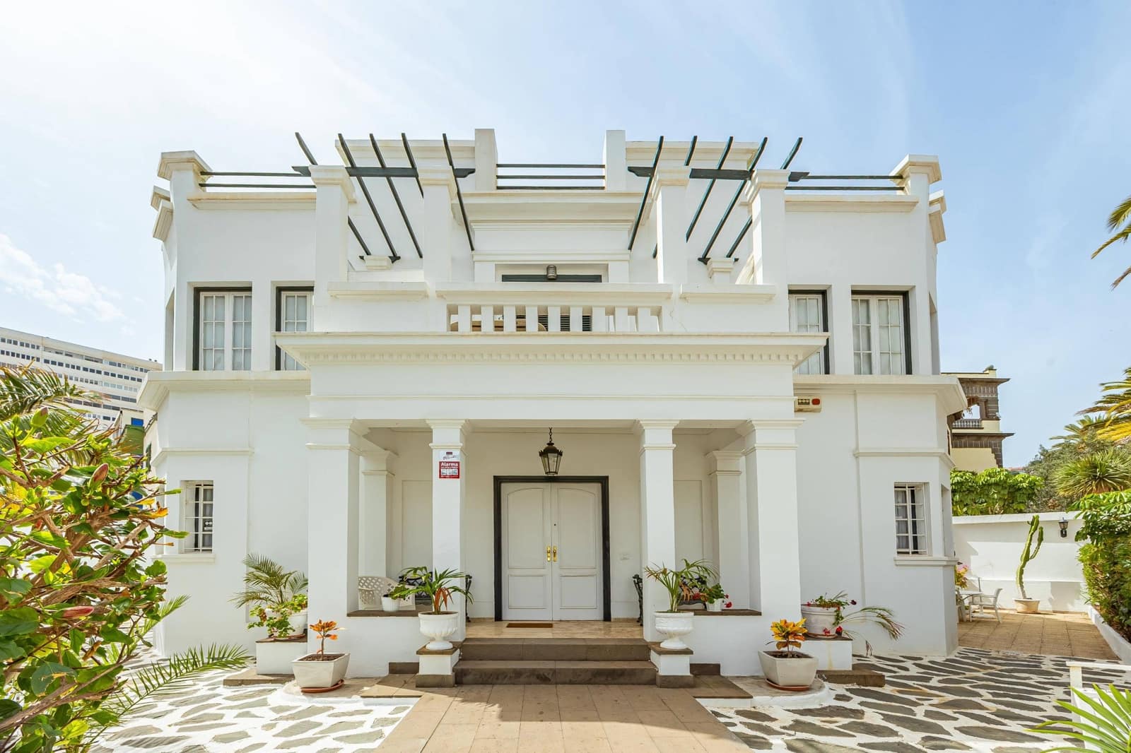 5 sovrum Villa till salu i Las Palmas de Gran Canaria med garage - 1 100 000 € (Ref: 9265393)