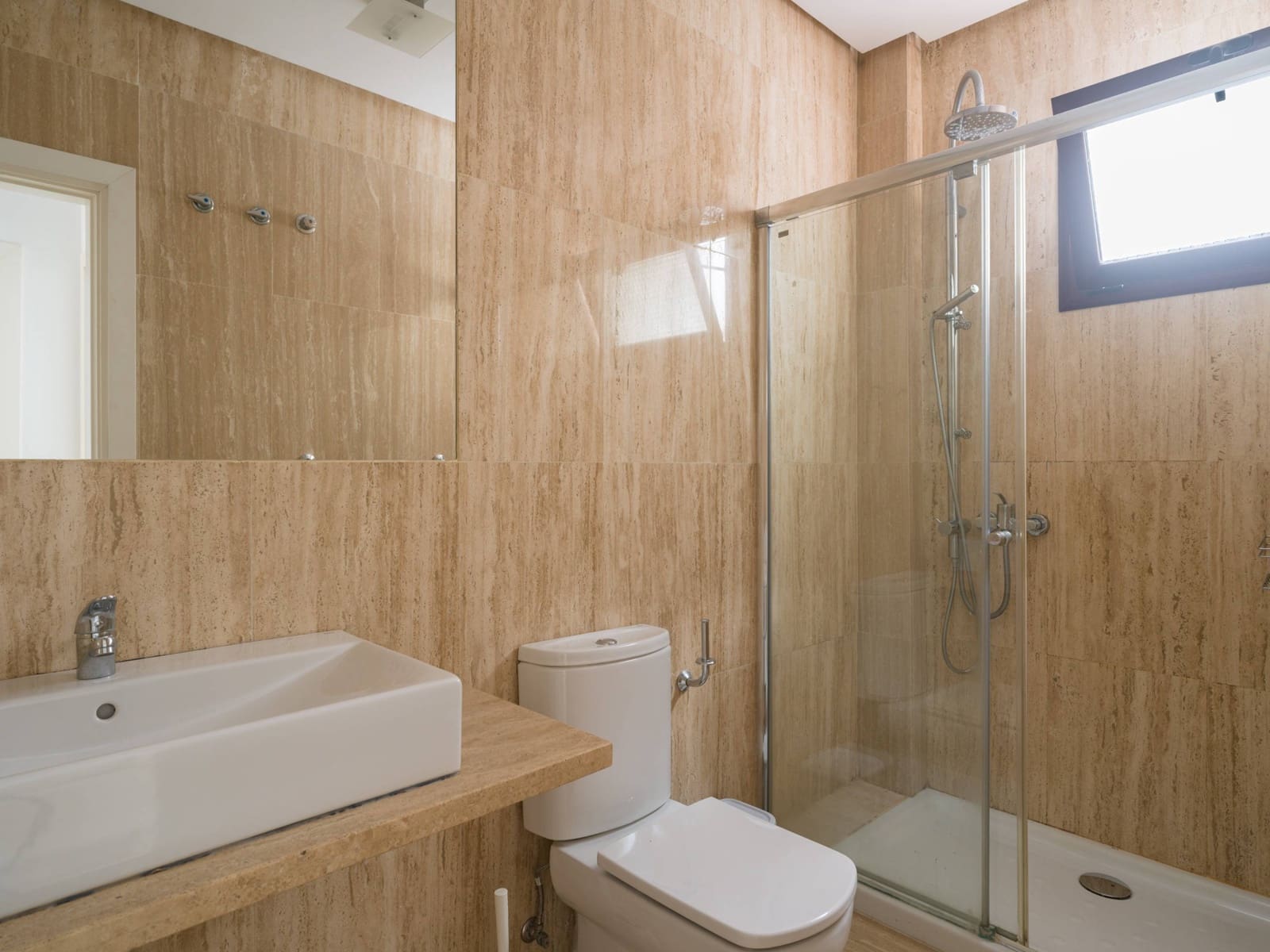 3 soverom Leilighet til salgs i Las Palmas de Gran Canaria med garasje - € 410 000 (Ref: 9276336)