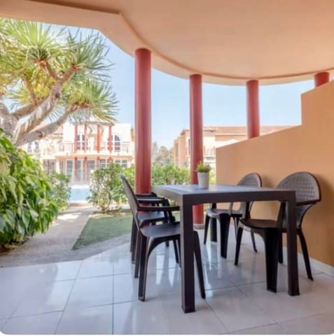 1 quarto Bungalow para venda em Playa del Inglés, San Bartolomé de Tirajana - 295 000 € (Ref: 9276337)