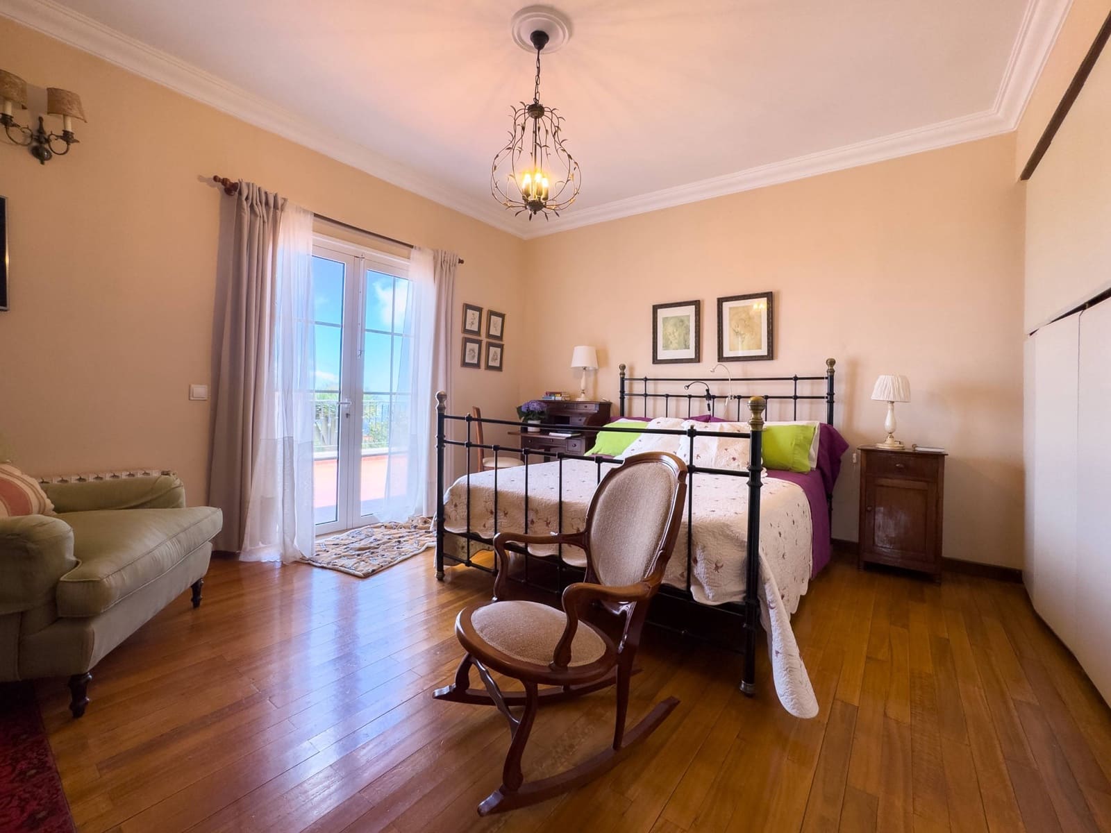 4 bedroom Villa for sale in El Rosario with pool garage - € 999,900 (Ref: 9282218)