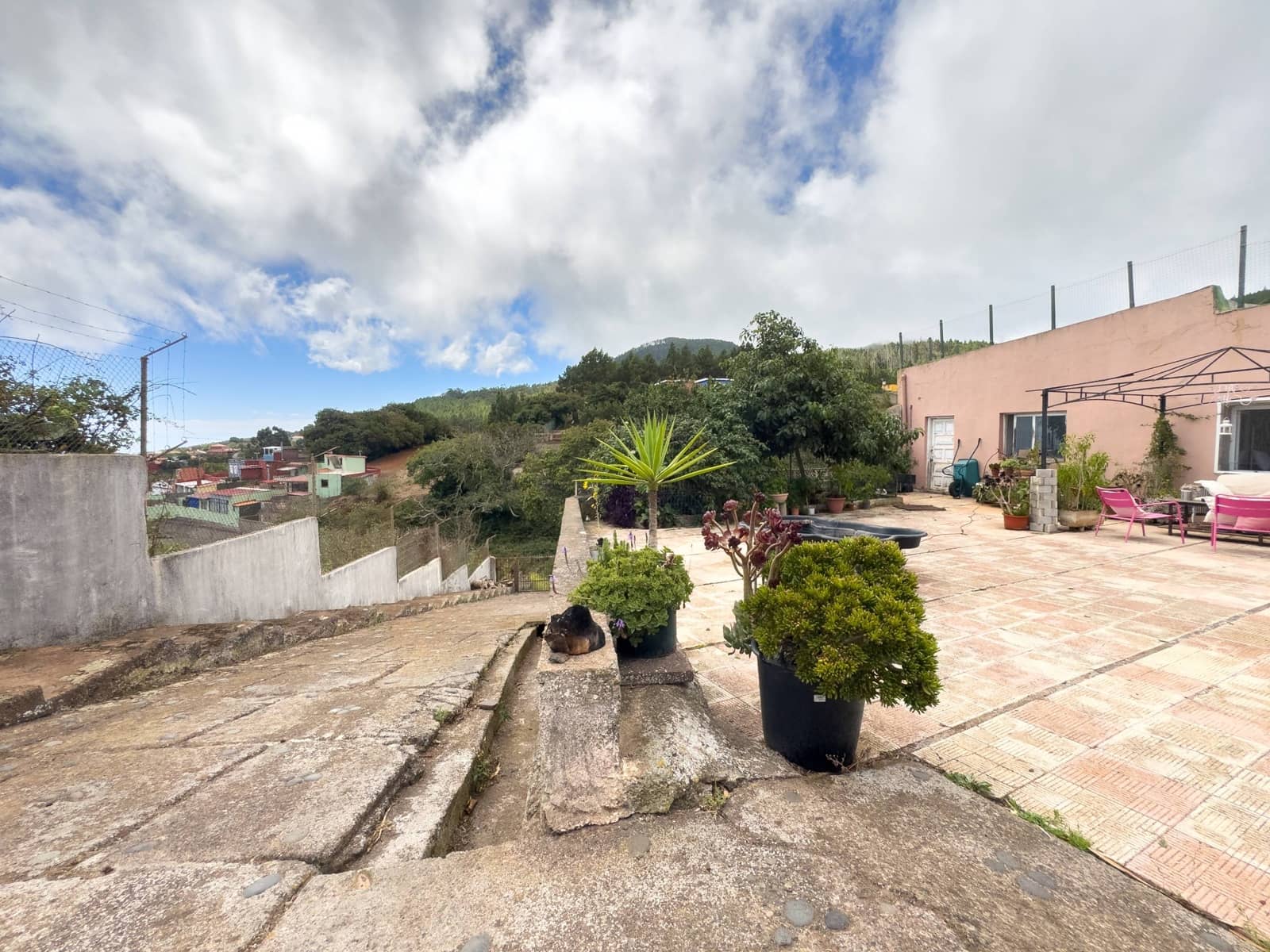 4 bedroom Villa for sale in El Rosario with pool garage - € 999,900 (Ref: 9282218)