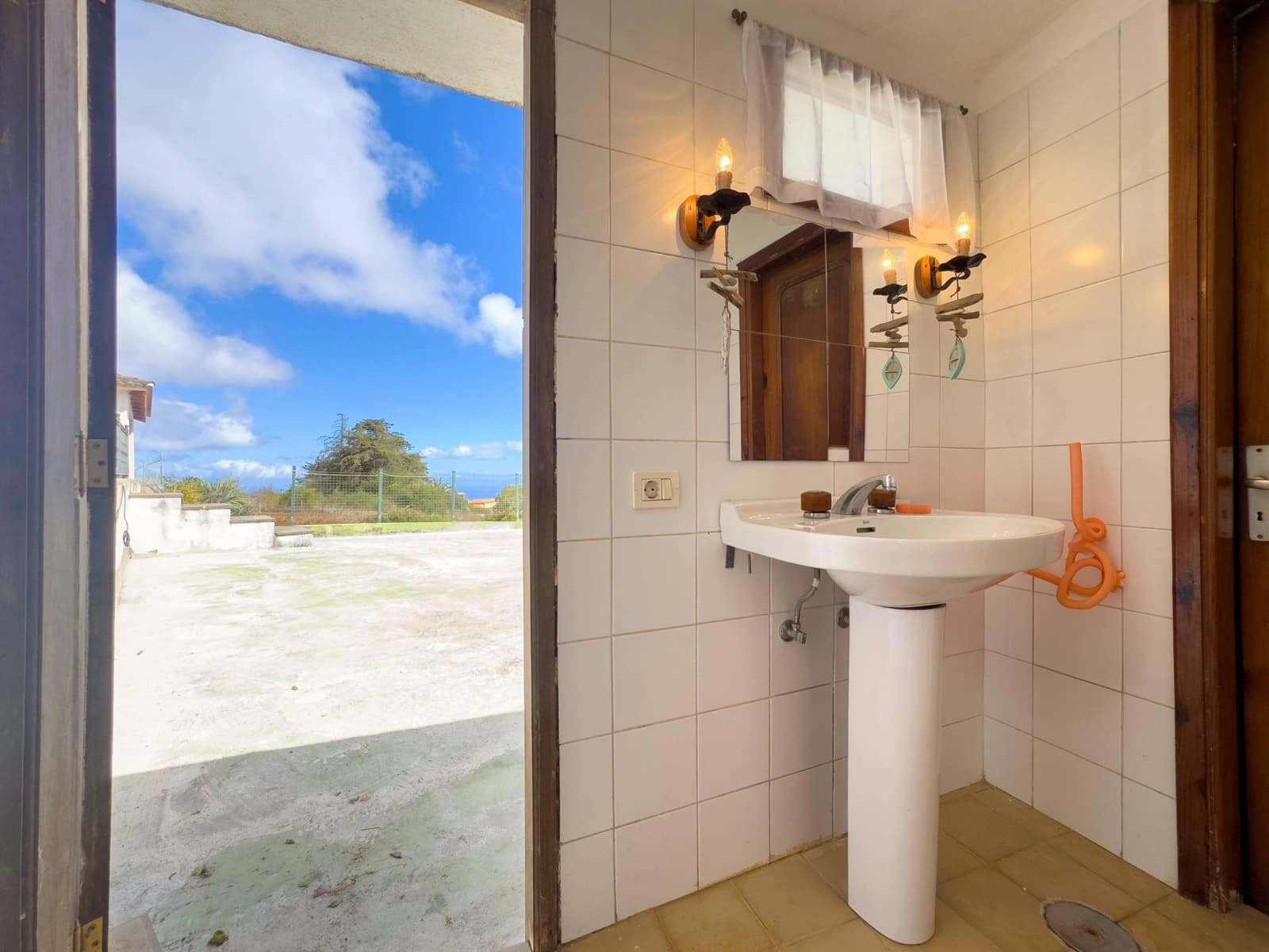 4 quarto Moradia para venda em El Rosario com piscina garagem - 999 900 € (Ref: 9282218)