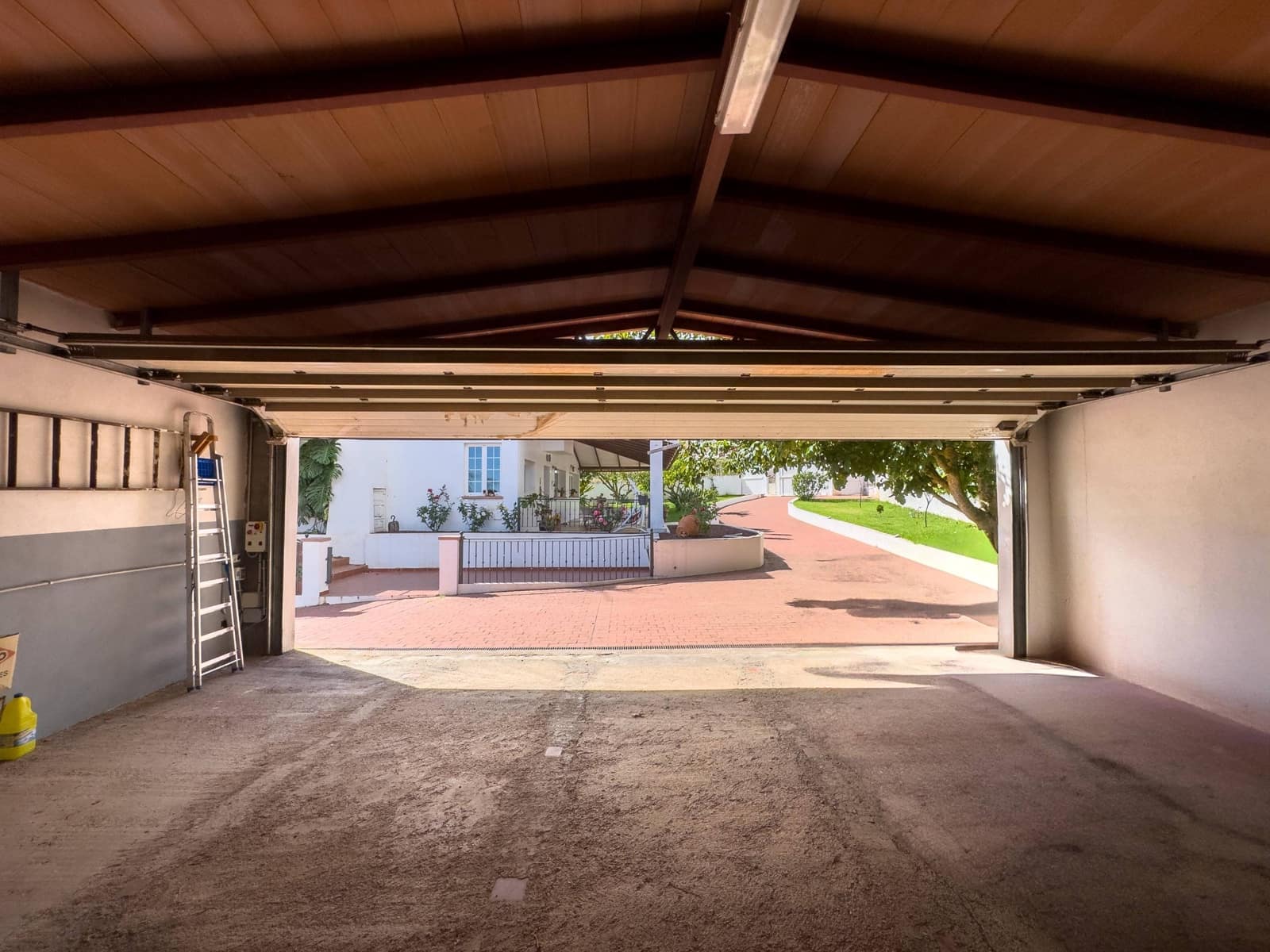 4 quarto Moradia para venda em El Rosario com piscina garagem - 999 900 € (Ref: 9282218)