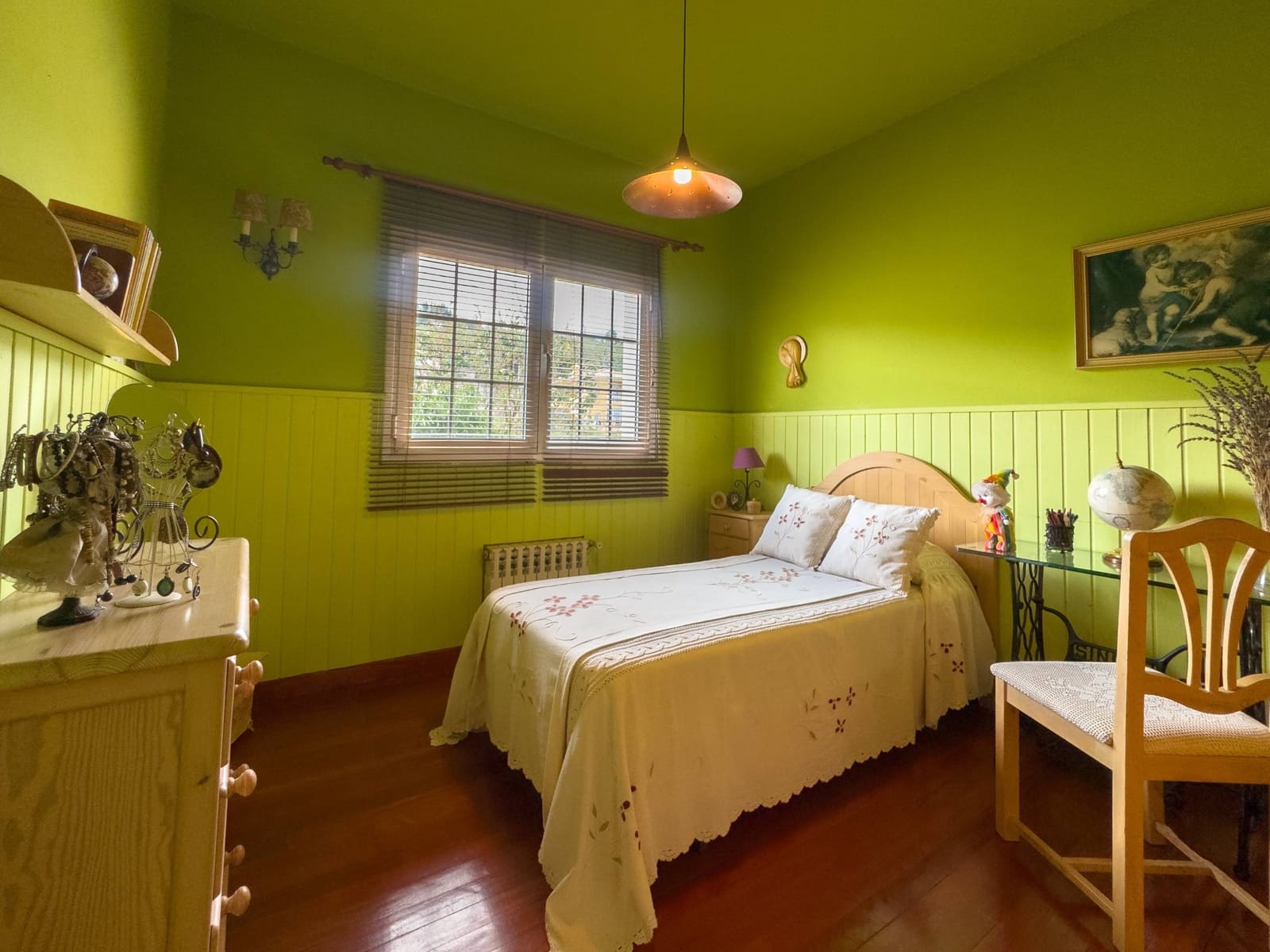 4 bedroom Villa for sale in El Rosario with pool garage - € 999,900 (Ref: 9282218)