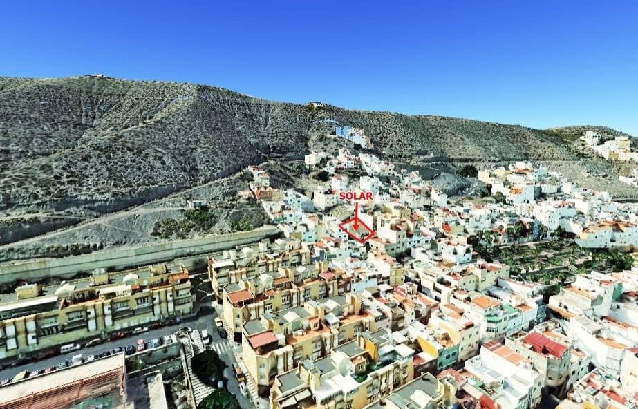 Building Plot for sale in Las Palmas de Gran Canaria - € 85,000 (Ref: 9296893)