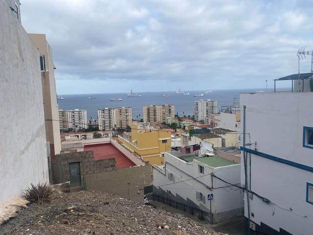 Building Plot for sale in Las Palmas de Gran Canaria - € 85,000 (Ref: 9296893)
