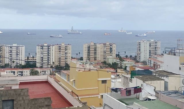 Byggegrund til salg i Las Palmas de Gran Canaria - € 85.000 (Ref: 9296893)