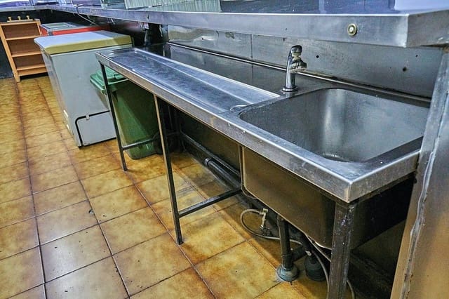 Commercieel te koop in Guanarteme, Las Palmas de Gran Canaria - € 201.000 (Ref: 9310898)