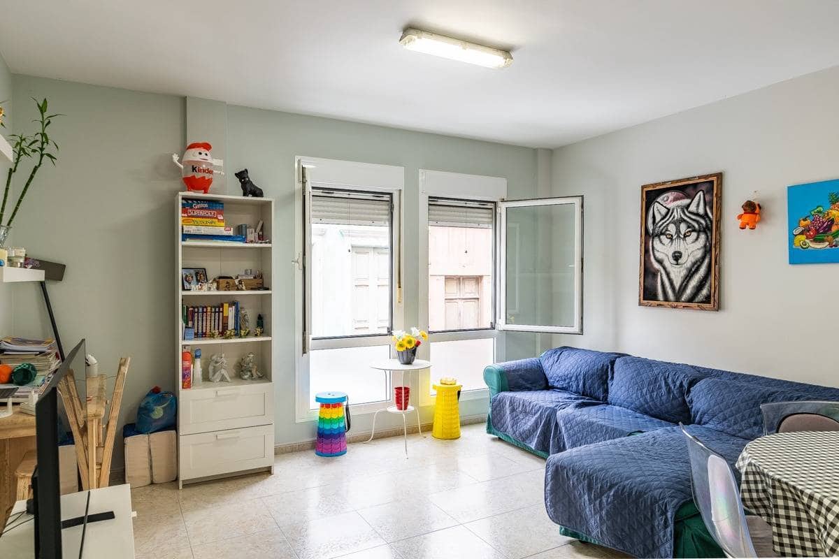 2 soverom Leilighet til salgs i Las Palmas de Gran Canaria - € 225 000 (Ref: 9312881)
