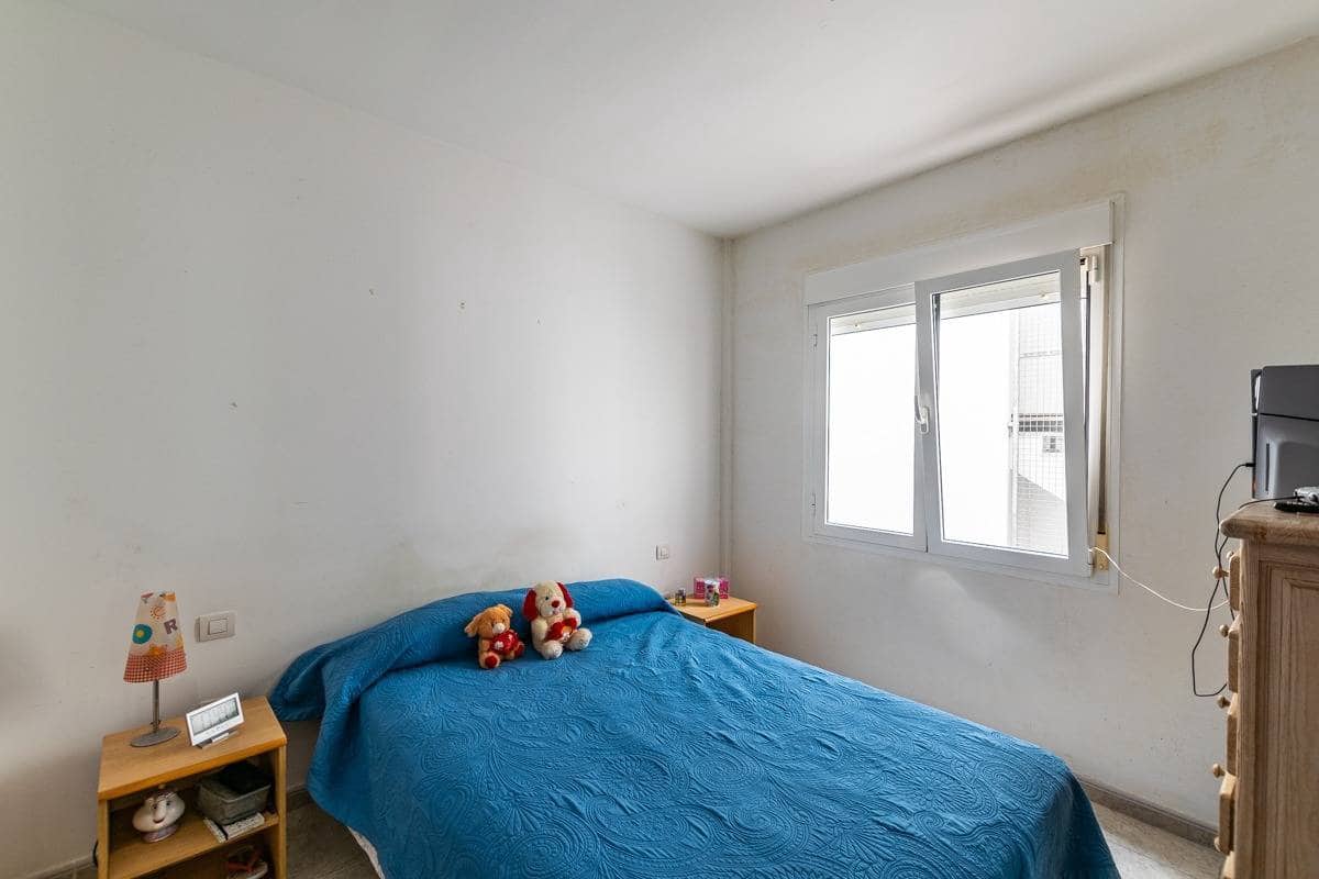 2 soverom Leilighet til salgs i Las Palmas de Gran Canaria - € 225 000 (Ref: 9312881)