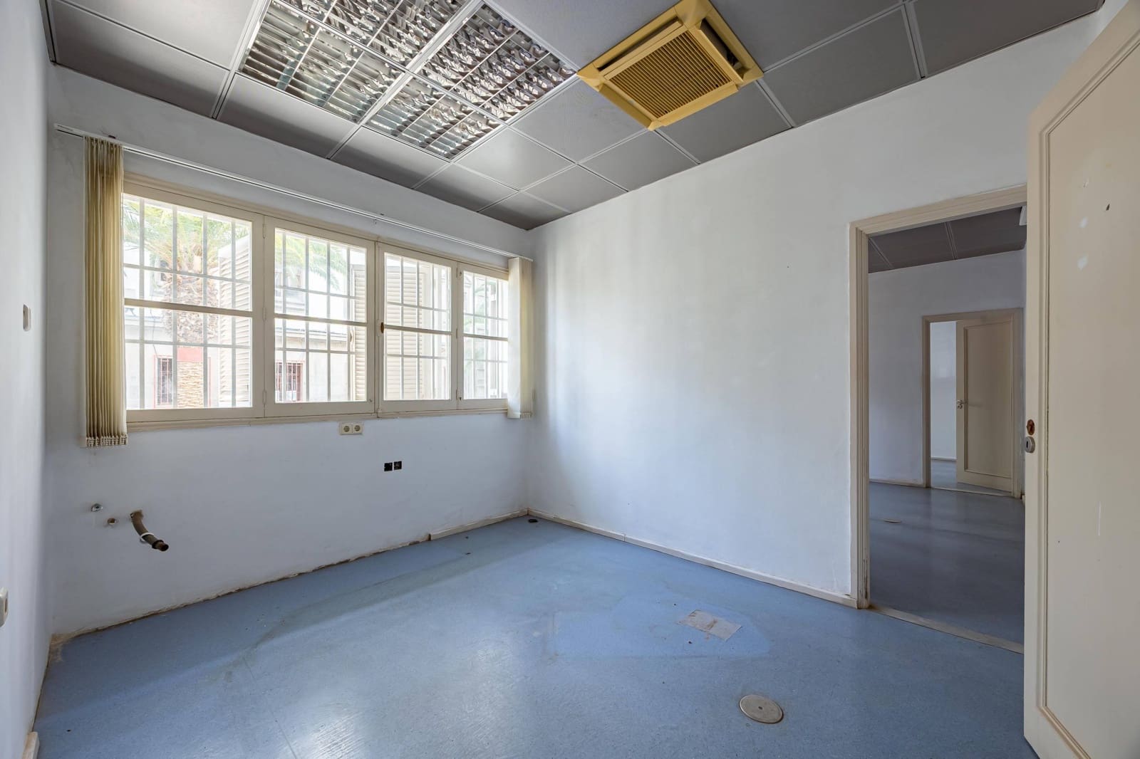 8 soveværelse Lejlighed til salg i Las Palmas de Gran Canaria - € 380.000 (Ref: 9321908)