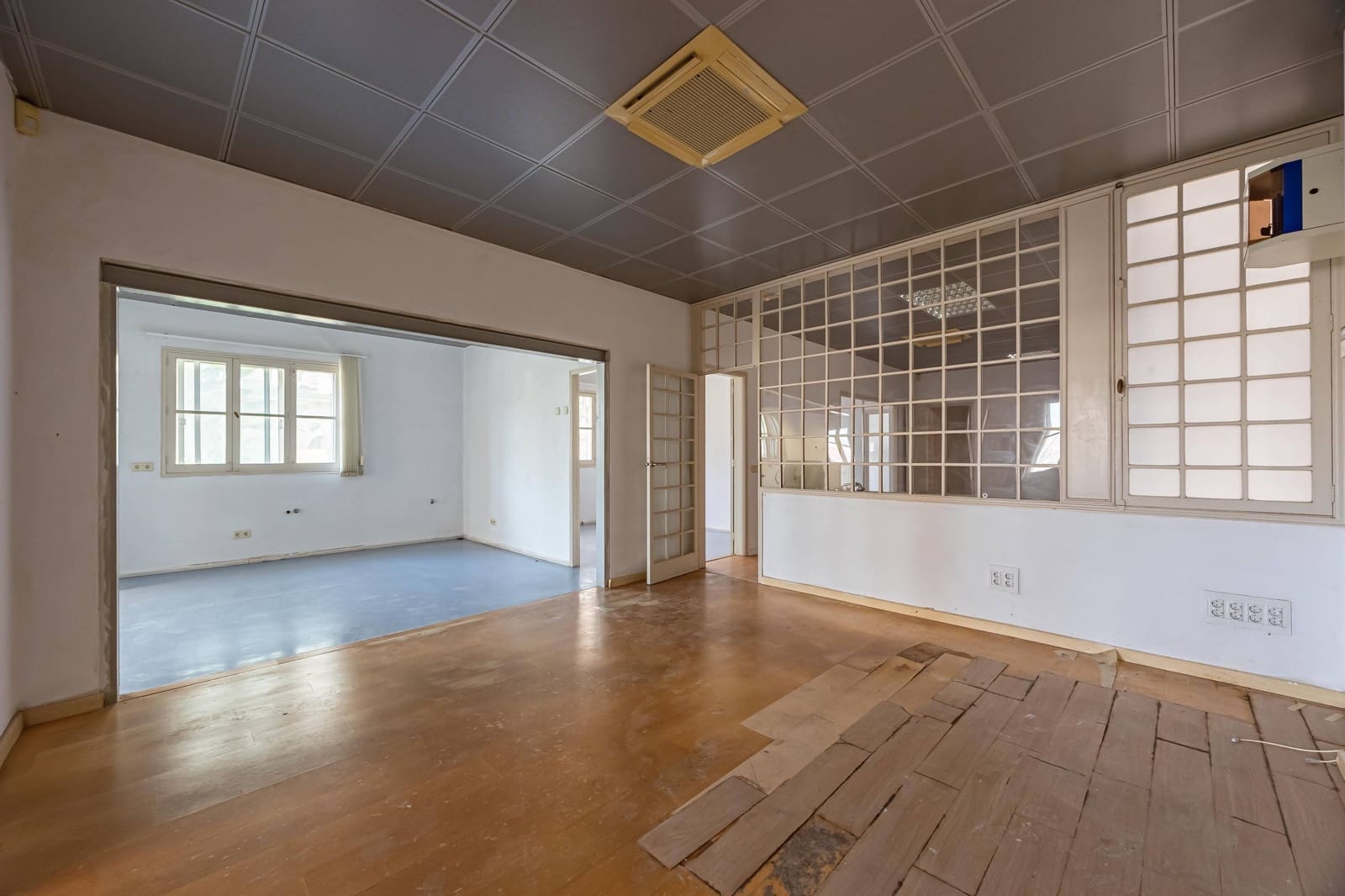 8 sovrum Lägenhet till salu i Las Palmas de Gran Canaria - 380 000 € (Ref: 9321908)