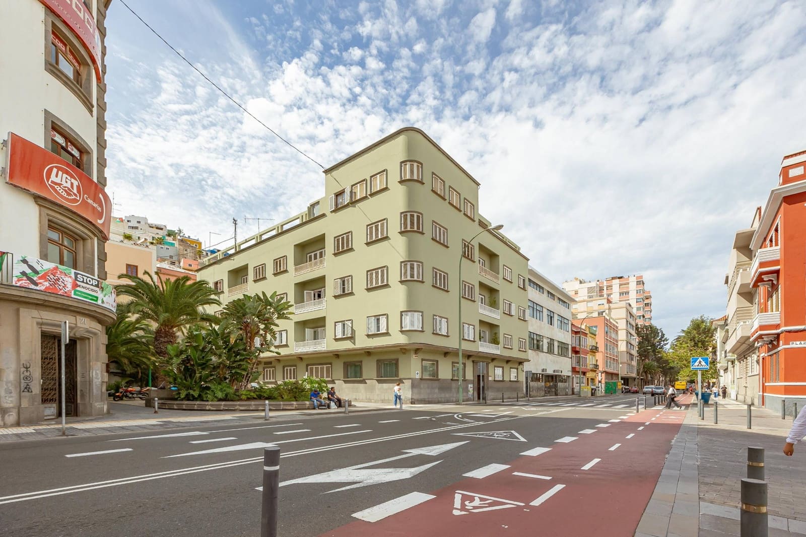 8 sovrum Lägenhet till salu i Las Palmas de Gran Canaria - 380 000 € (Ref: 9321908)