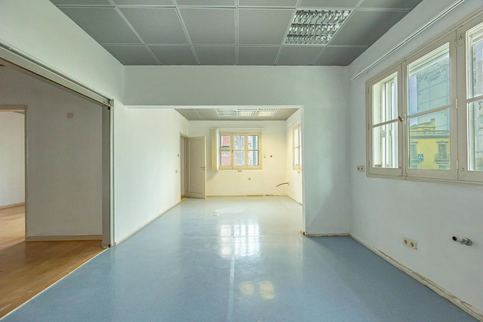 Piso de 8 habitaciones en Las Palmas de Gran Canaria en venta - 380.000 € (Ref: 9321908)