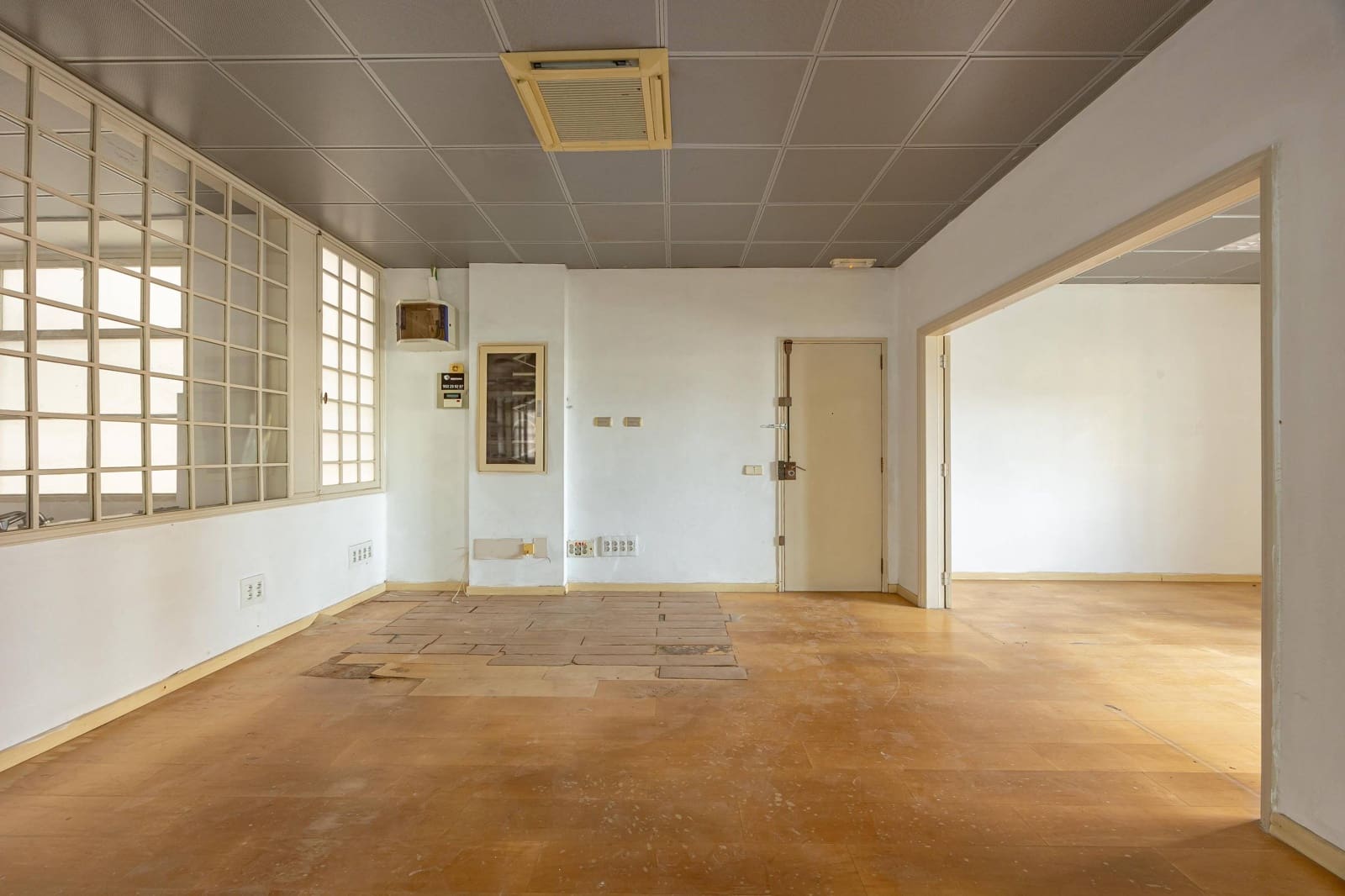 Piso de 8 habitaciones en Las Palmas de Gran Canaria en venta - 380.000 € (Ref: 9321908)