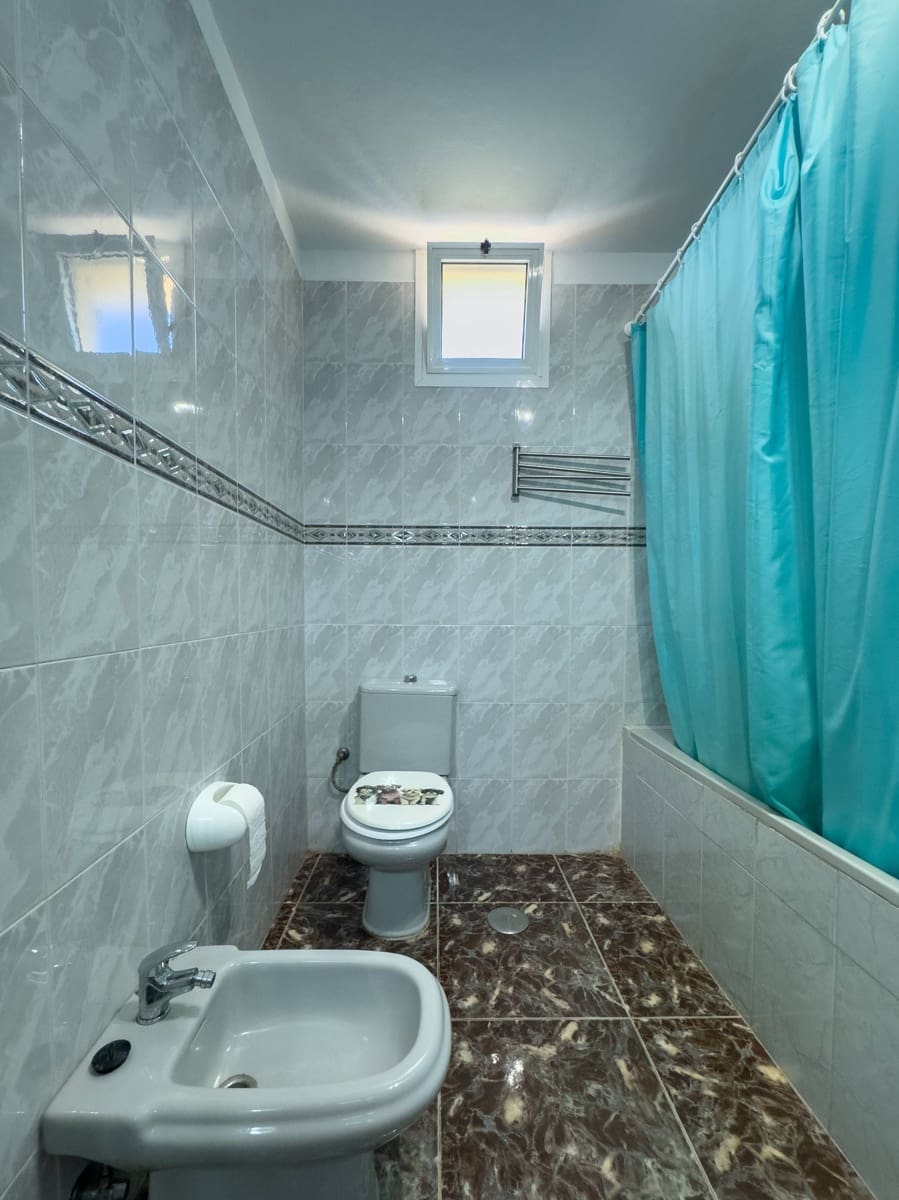 2 bedroom Terraced Villa for sale in Arico with garage - € 299,000 (Ref: 9321909)