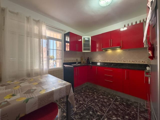 2 bedroom Terraced Villa for sale in Arico with garage - € 305,000 (Ref: 9321909)