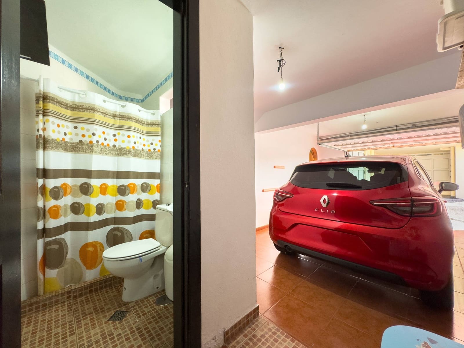 2 bedroom Terraced Villa for sale in Arico with garage - € 299,000 (Ref: 9321909)