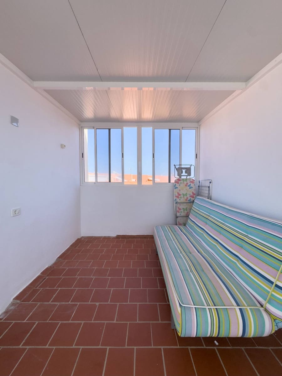 2 bedroom Terraced Villa for sale in Arico with garage - € 299,000 (Ref: 9321909)