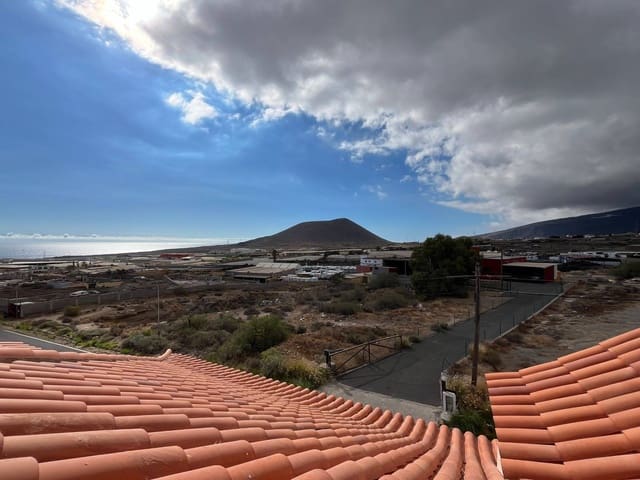 9 soveværelse Villa til salg i Arafo med garage - € 1.075.000 (Ref: 9326467)