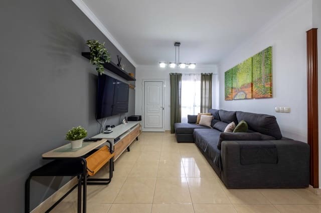 3 makuuhuone Rivitalo myytävänä paikassa Firgas - 245 000 € (Ref: 9349557)