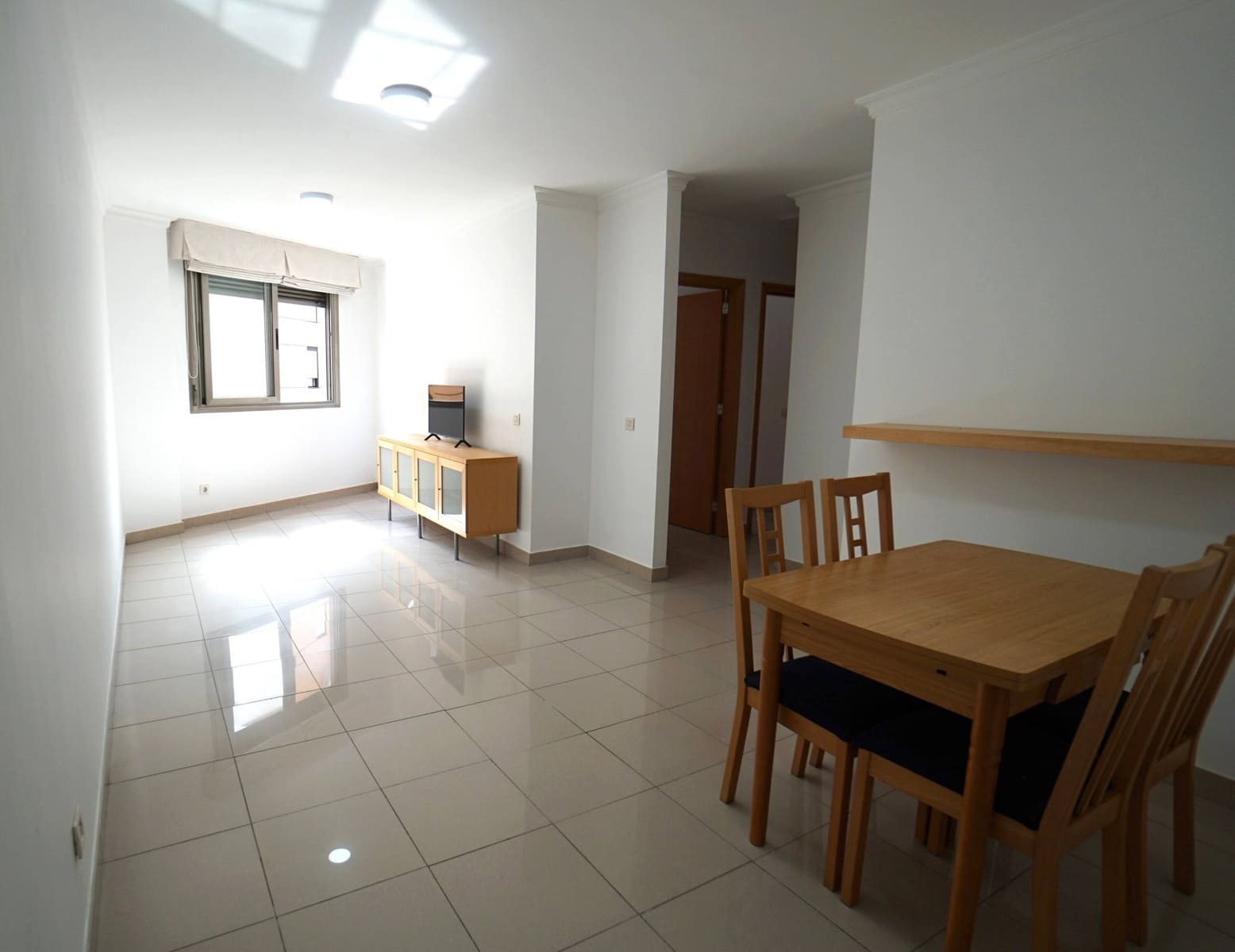 3 slaapkamer Flat te huur in Las Palmas de Gran Canaria met garage - € 1.200 (Ref: 9353621)