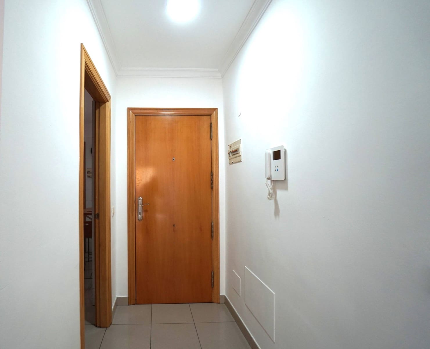 3 slaapkamer Flat te huur in Las Palmas de Gran Canaria met garage - € 1.200 (Ref: 9353621)