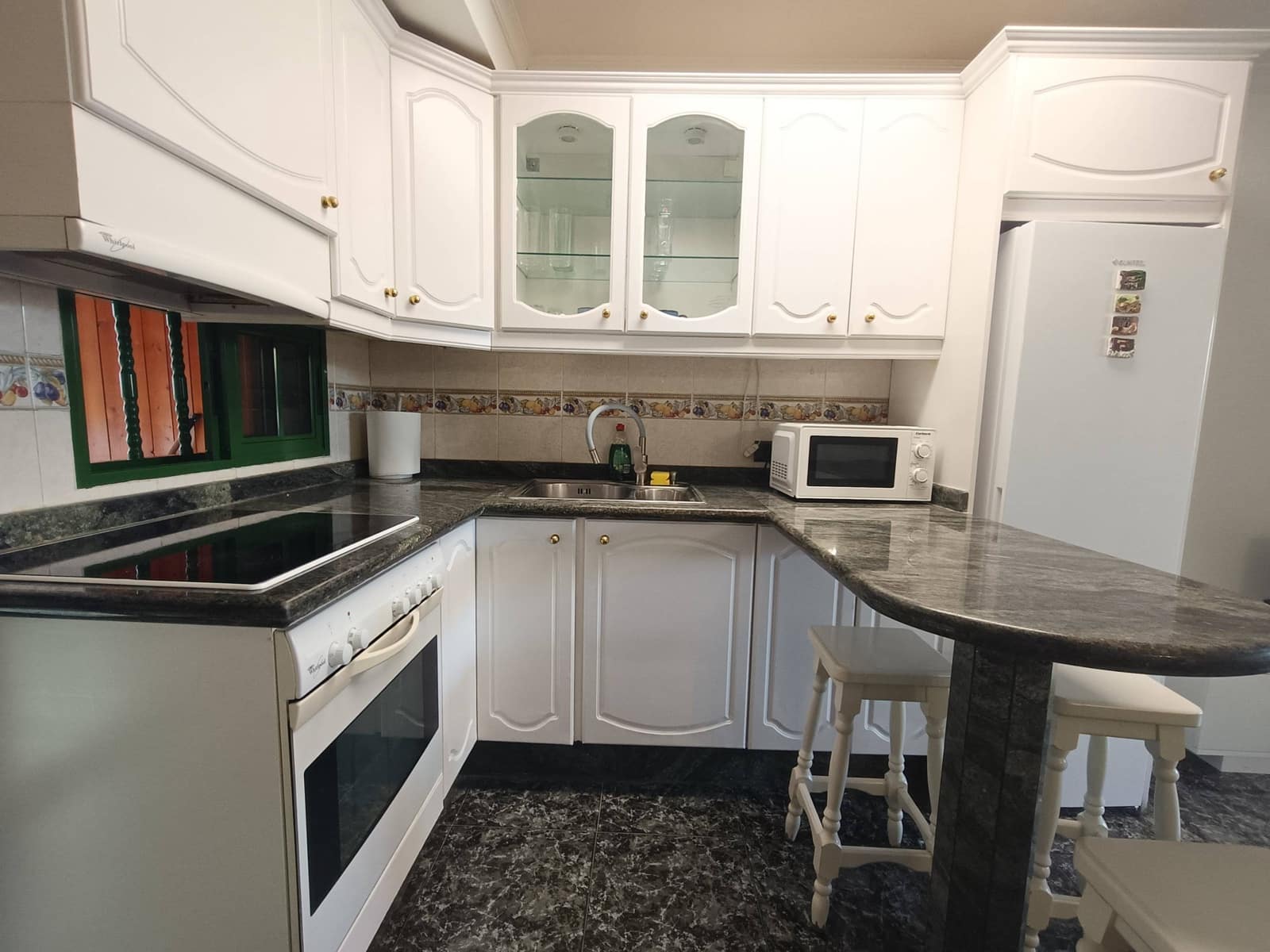 2 soverom Kjedet enebolig til leie i San Bartolome de Tirajana - € 1 400 (Ref: 9353622)