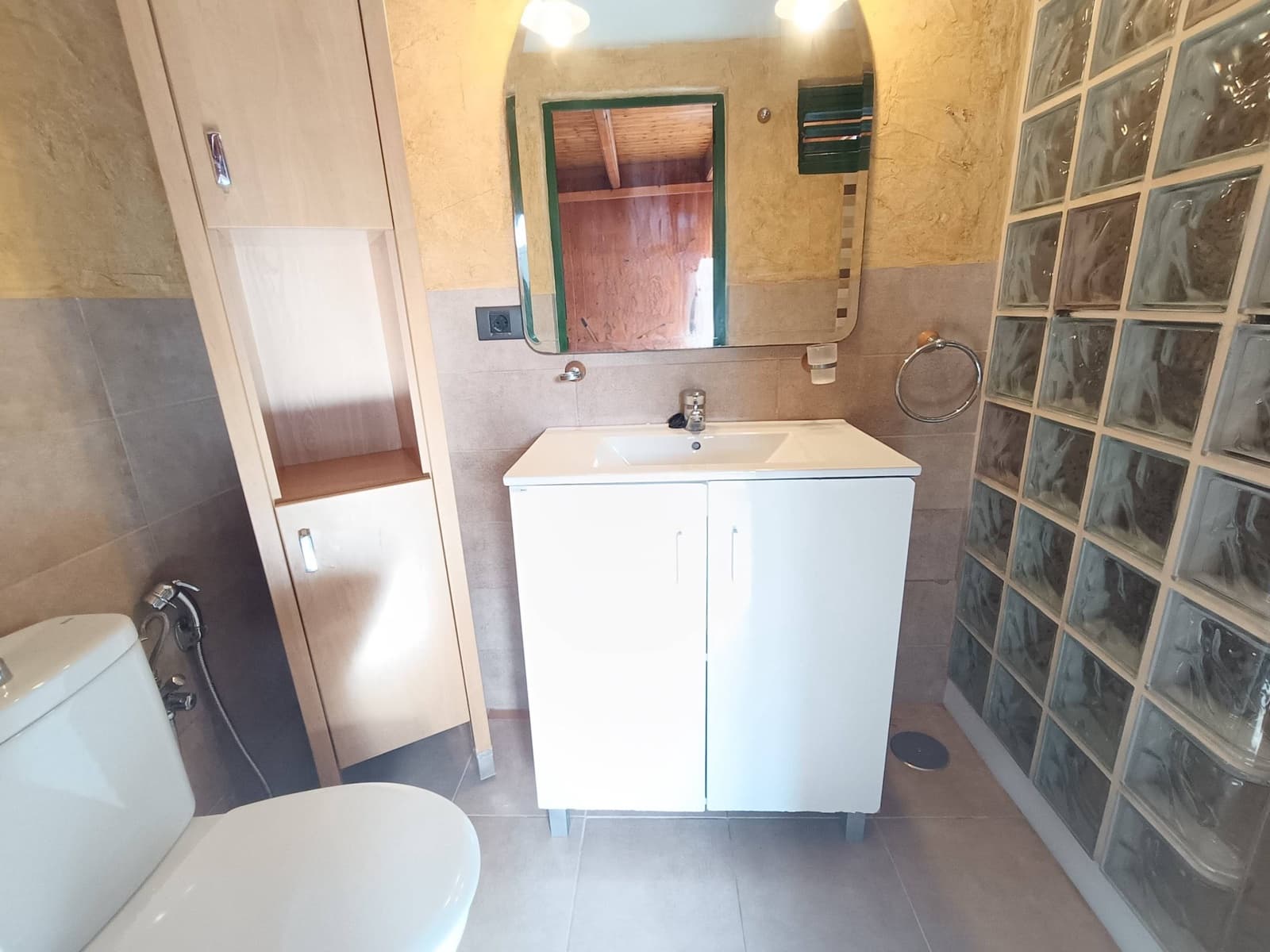 2 soverom Kjedet enebolig til leie i San Bartolome de Tirajana - € 1 400 (Ref: 9353622)