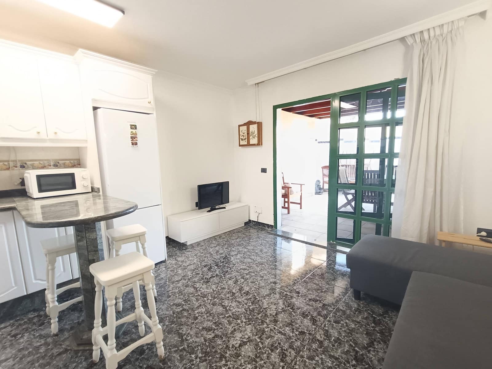 2 soverom Kjedet enebolig til leie i San Bartolome de Tirajana - € 1 400 (Ref: 9353622)