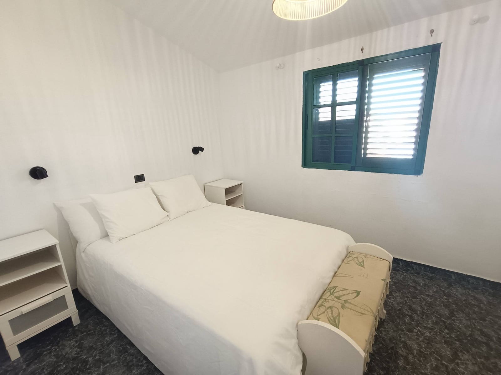 2 soverom Kjedet enebolig til leie i San Bartolome de Tirajana - € 1 400 (Ref: 9353622)