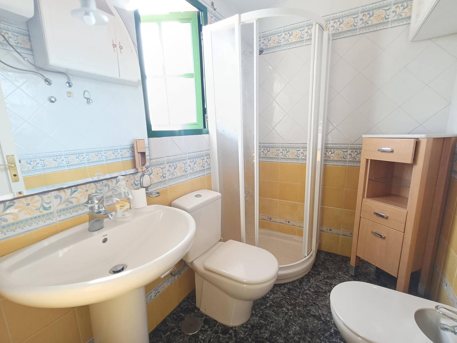 2 soverom Kjedet enebolig til leie i San Bartolome de Tirajana - € 1 400 (Ref: 9353622)